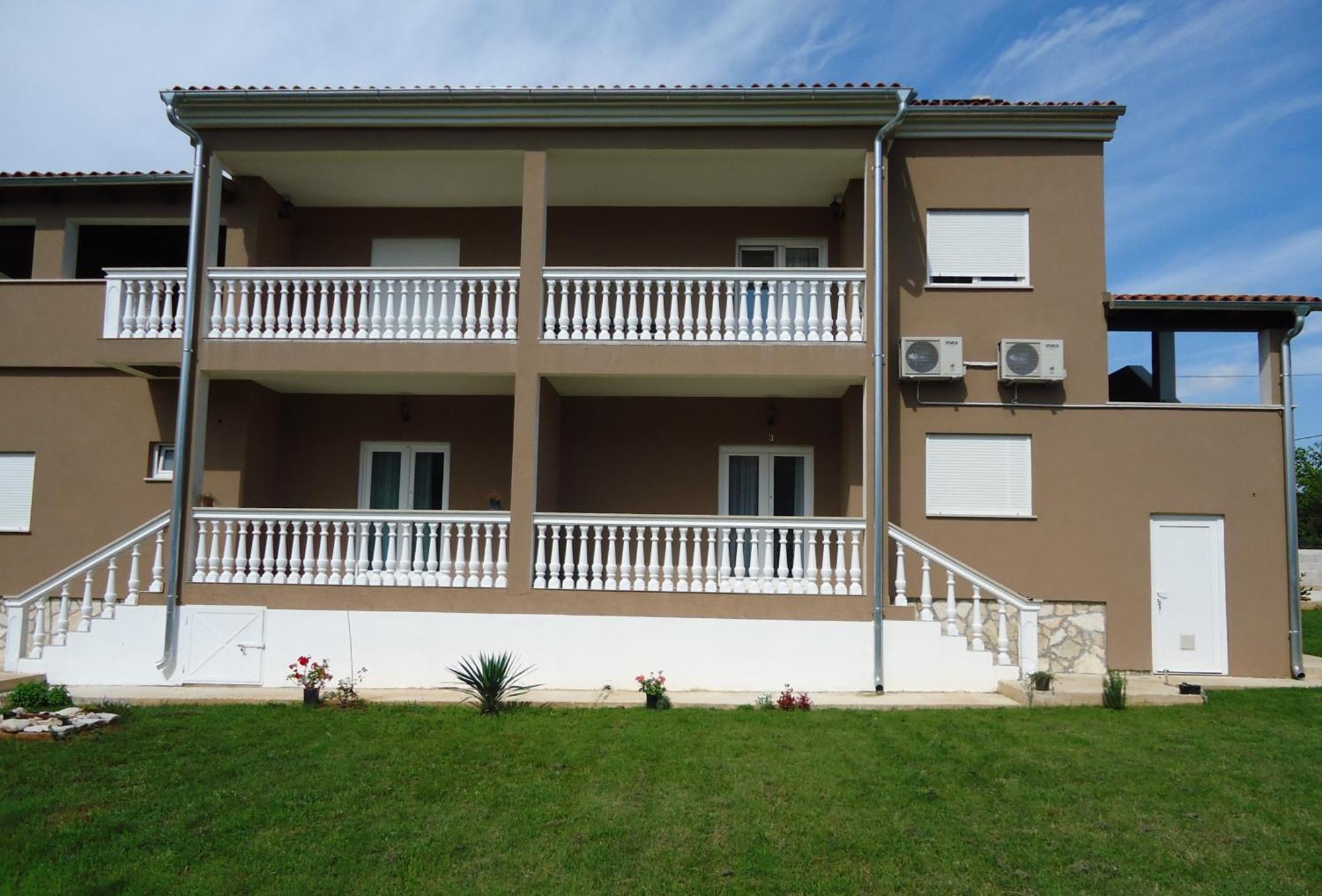 Nina Apartments كرينكا المظهر الخارجي الصورة